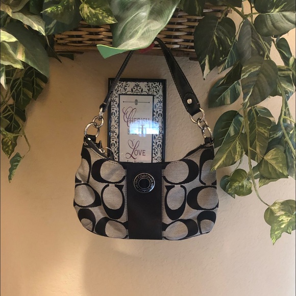 Coach Handbags - Coach Bag